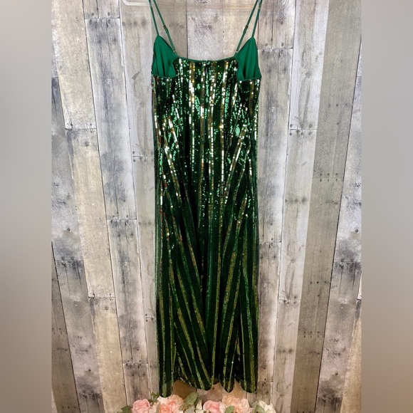 NWT Maeve Sleeveless Sequin Stripe Midi Dress in Green Size Medium. - Picture 8 of 16
